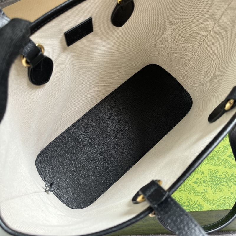 Gvc*1 tote bags